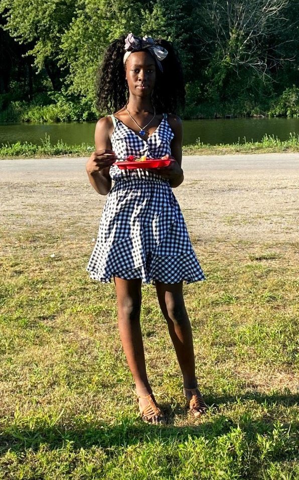 DesMoinesBLM's tweet photo. 11-year-old Naomi Makor was last seen in the 100 b/o 19th Street Northeast in Cedar Rapids, Iowa on Tuesday @ 1:30AM. Naomi is 5'6 &amp; 125 pounds; she was last seen wearing a camouflage dress &amp; black shoes. Call 319.286.5491 with any information about her current whereabouts. https://t.co/6ohNPvWylU