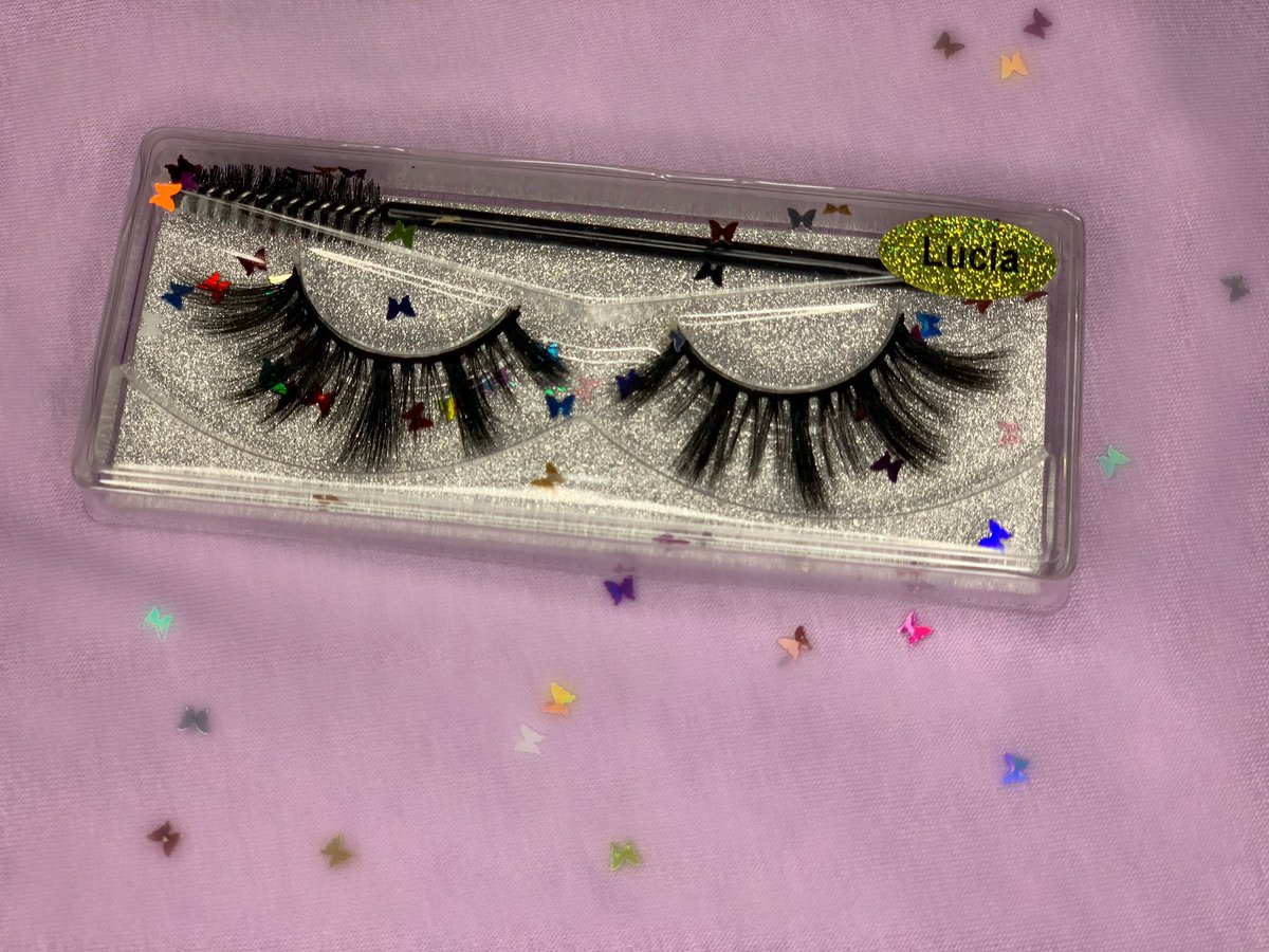 fw_melll's tweet photo. Just opened up today!! All lashes are $8 dollars! 💗
• buy 5 pairs and get 2 free mystery items plus free shipping!!!
•also, I need brand ambassadors! Feel free to message me! (5k and up) #Amazon #ShopSmall #SmallBusiness #SmallStreamersConnect #smallbusinessowner #lashes https://t.co/nSorT01R4L