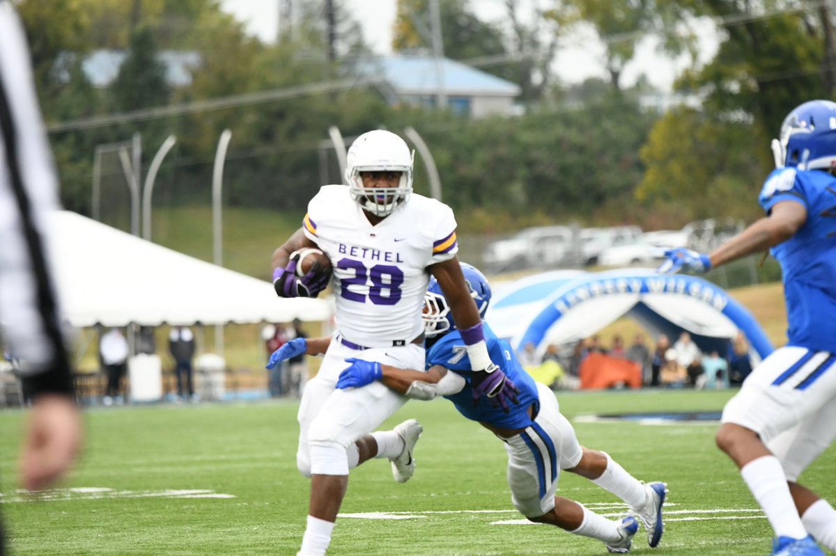 omarioncrawfor3's tweet photo. Blessed to get an opportunity to play at Bethel University 💜🤍 @CoachReeves_BU https://t.co/4Rp95TyBPK