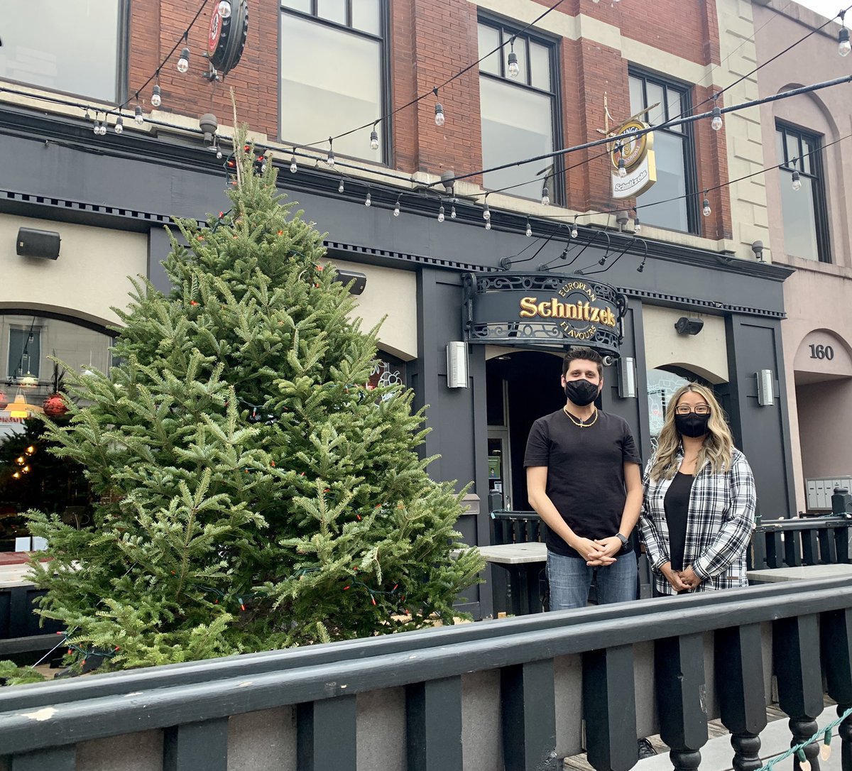 Let’s show local businesses some extra love this holiday season! 🎄✨ If you’re in #Cornwall stop by <a href="/Schnitzels/">Schnitzels</a> for some delicious eats! Grab a gift card for a loved one or checkout out their new retail corner #shoplocal <a href="/TourismCornwall/">Cornwall Tourism</a> #bmoforsmallbusiness #BMOgrowthegood