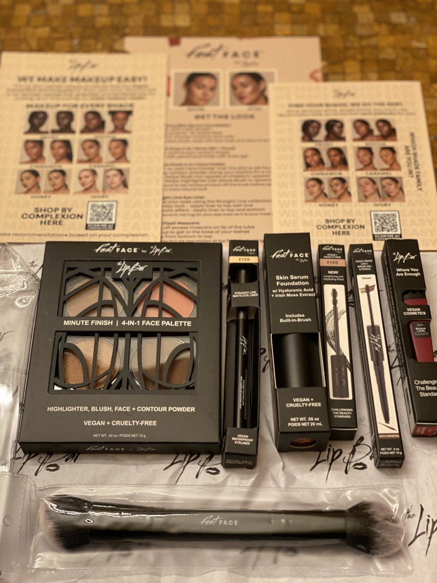 DETROITrightnow's tweet photo. Black Friday finds are arriving! ❤️ #fastface @TheLipBar #Loveyourself #lips 💄Bowse Lady #detroitstrong https://t.co/VlGLmB5SMN