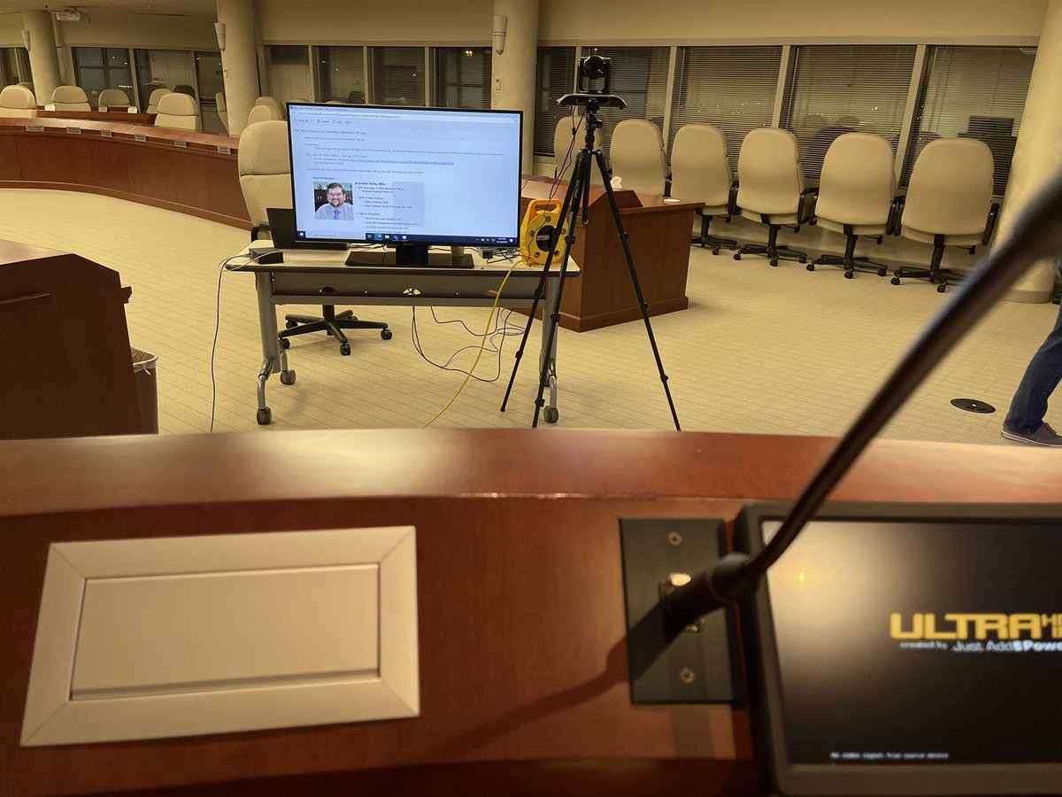 BranndonKelley's tweet image. Looking forward to giving the keynote address at DeVry University Dean’s List Celebration tonight. Live from @amppublicpower Board Room! Congratulationsions to all! #devryproud #devryuniversity