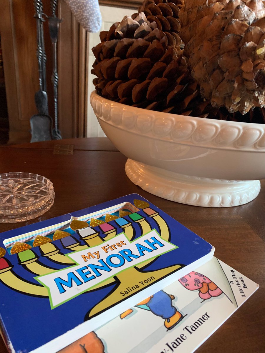 FirstLadyMN's tweet image. Tonight we will be reading ‘My First Menorah’ as we have done since 2004 when Leah Solo gifted Hope this book to learn about #Hanukkah and celebrate the start. Wishing all who celebrate a blessed and peaceful holiday! Chag Sameach from my family to yours.