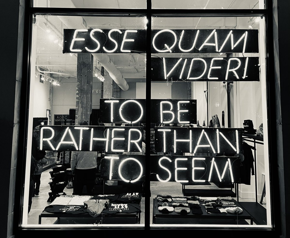 #2 “Esse Quam Videri” by Glas for the  @DowntownRaleigh collab with VAE “Illuminate Art Walk”9/18