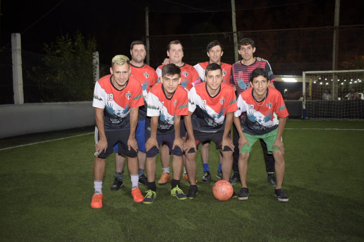 HatTrickF5's tweet photo. Vizcacha vs. Suplentes https://t.co/uj0rF9H4Lk