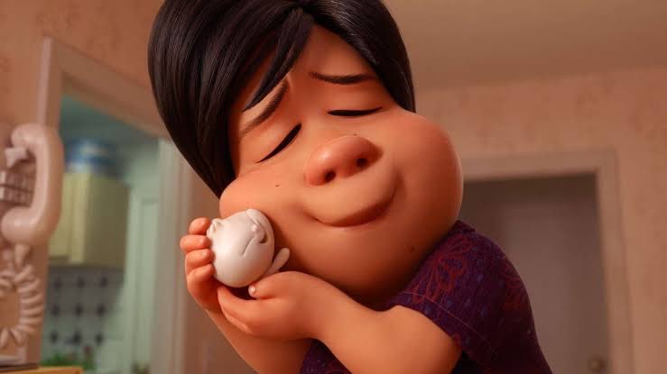 almanaquedisney's tweet image. A Domee Shi, responsável pelo curta vencedor do Oscar, ‘Bao’, vai ser a 1ª mulher a ser diretora principal de um filme da Pixar.

‘Turning Red’ é uma história de amadurecimento de uma garota de 13 anos que vira um panda vermelho gigante quando fica com raiva. #DisneyInvestorDay