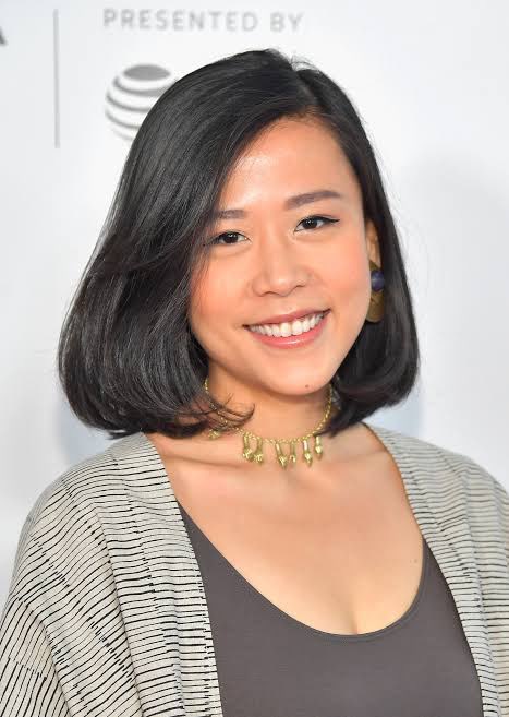 almanaquedisney's tweet image. A Domee Shi, responsável pelo curta vencedor do Oscar, ‘Bao’, vai ser a 1ª mulher a ser diretora principal de um filme da Pixar.

‘Turning Red’ é uma história de amadurecimento de uma garota de 13 anos que vira um panda vermelho gigante quando fica com raiva. #DisneyInvestorDay