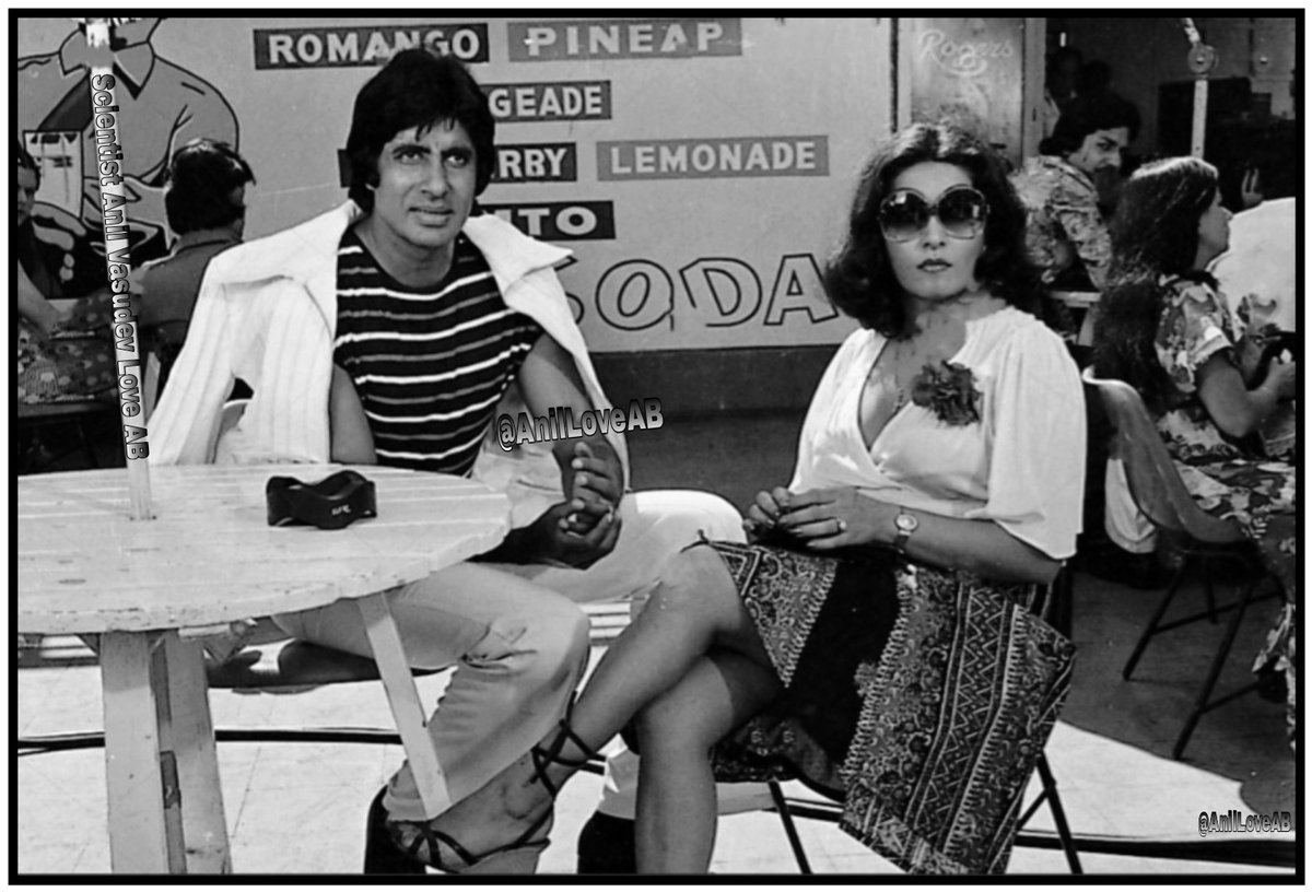 DrAnilLoveAB's tweet photo. Congratulations On ๐๐
#40YearsOfShaan 12Dec1980
My Dear Guruji @SrBachchan sirji
#SunilDutt #Shashikapoor @ShatruganSinha #johnnyWalker
#ParveenBabi #BindiyaGoswami
#kulbhushan #Rakhee
Directed By @rgsippy
Produced by G.P.Sippy
Written by @luvsalimkhan @Javedakhtarjadu &Tema https://t.co/1ipmStgJiJ