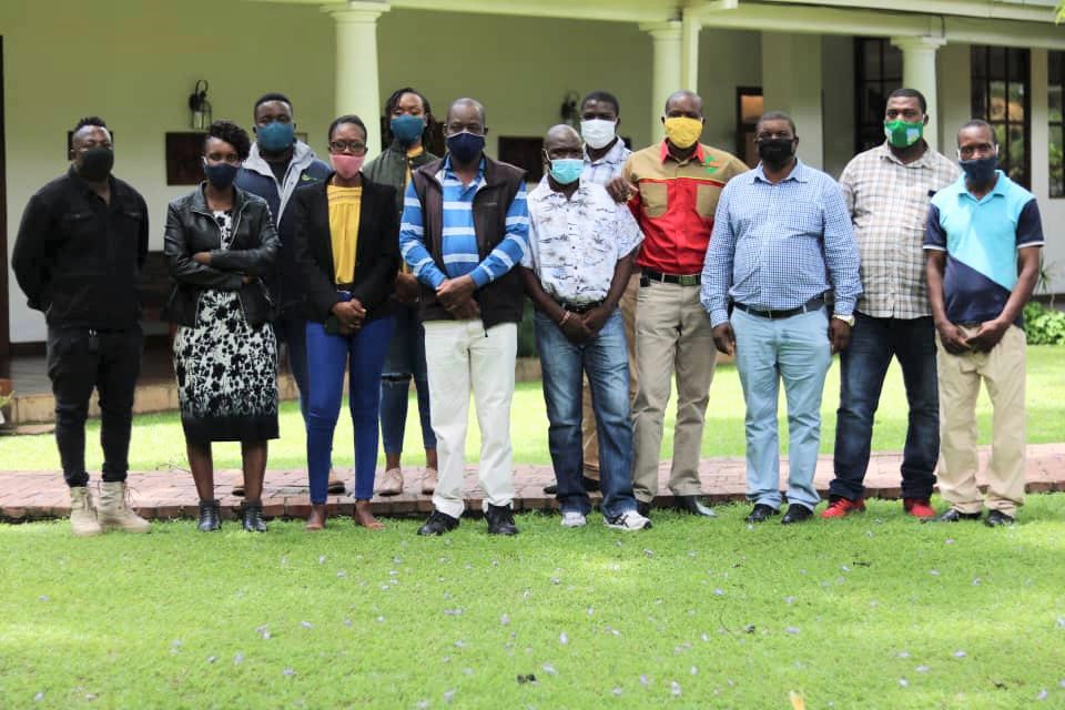 colead_link's tweet photo. #Zimbabwe - Zimbabwean horticultural companies reinforcing skills on internal auditing.
👉 https://t.co/LLyo4frQid 
#FFM #COLEACPinZim #COLEACP2020 https://t.co/GkcqKbbHVb