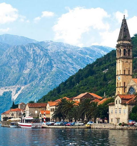 WorldJuanderer's tweet photo. While other travelers are trying to squeeze themselves into Dubrovnik, Croatia, you’ve got a much better chance of a relaxing getaway in Kotor, Montenegro, where fewer backpackers tread its UNESCO-listed old town filled with Venetian palaces, strikingly beautiful churches. https://t.co/bNP0rUOkZn