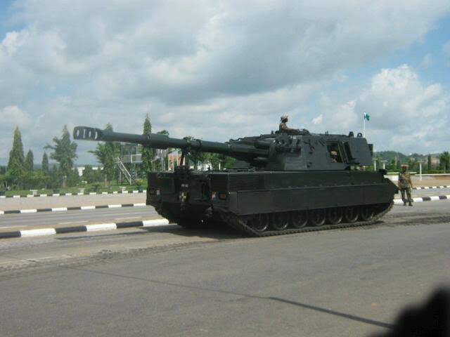 The Nigerian army acquired 35 Palmaria 155mm Self propelled howitzers from Italy in 1983.