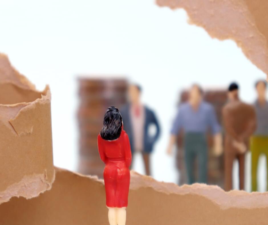 Prepare to peel back the paper thin walls of 2020 to reveal our 2021 Adelaide Fringe season! 🎭🎤🎨

☑️ Physical Theatre &amp; Clowning
☑️ Workshops &amp; Talks
☑️ Visual Art &amp; Science

Tickets go on sale next Friday! 🎟