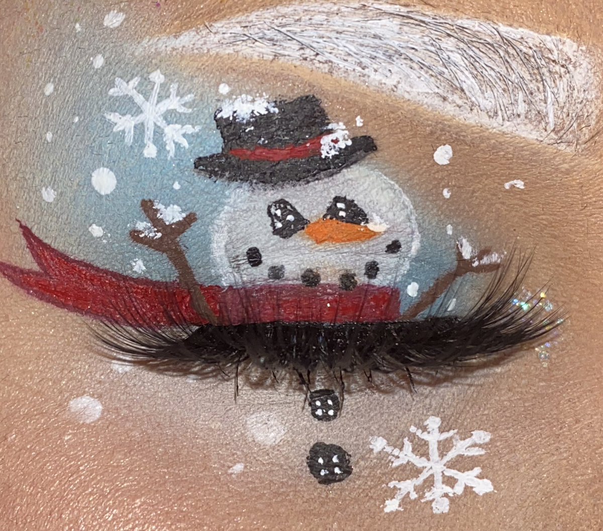LucidLex's tweet photo. βοΈβοΈ #MakeupPost https://t.co/YBV62rlgel