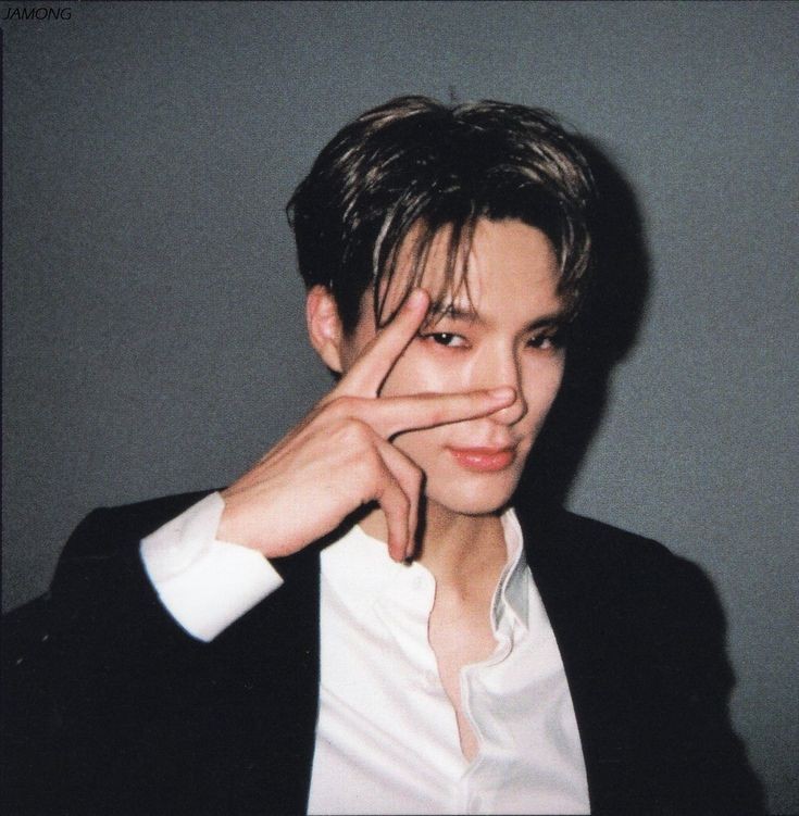 picture of perfect things— a thread