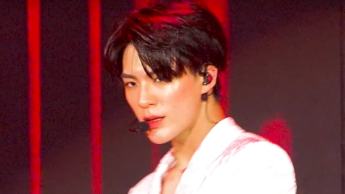 picture of perfect things— a thread