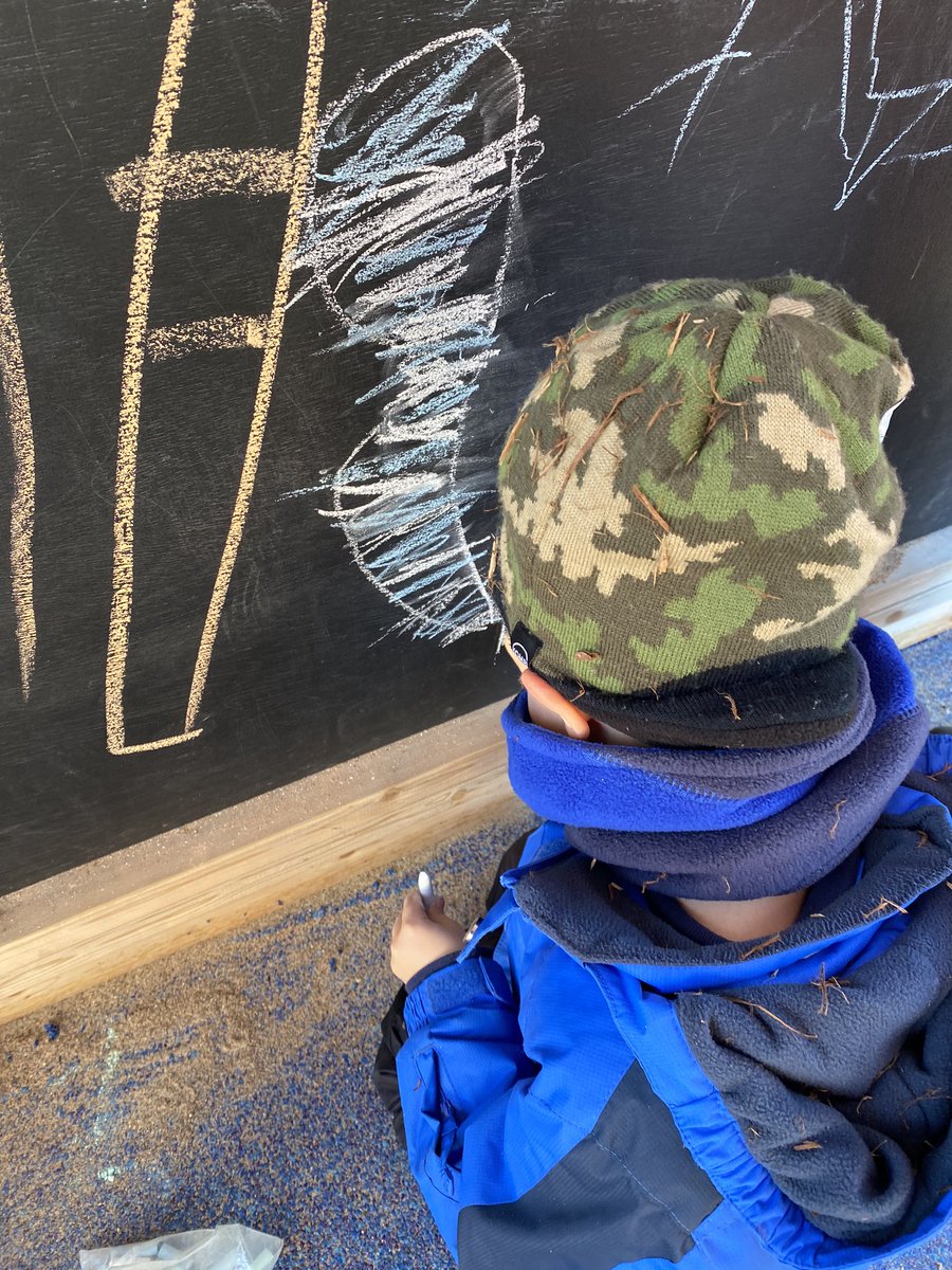 StBeneKinder103's tweet photo. We have candy canes on our mind when looking for patterns at this time of year.🎄 #thekindergartenprogram #mathbehaviours https://t.co/XUMNoI9vI5