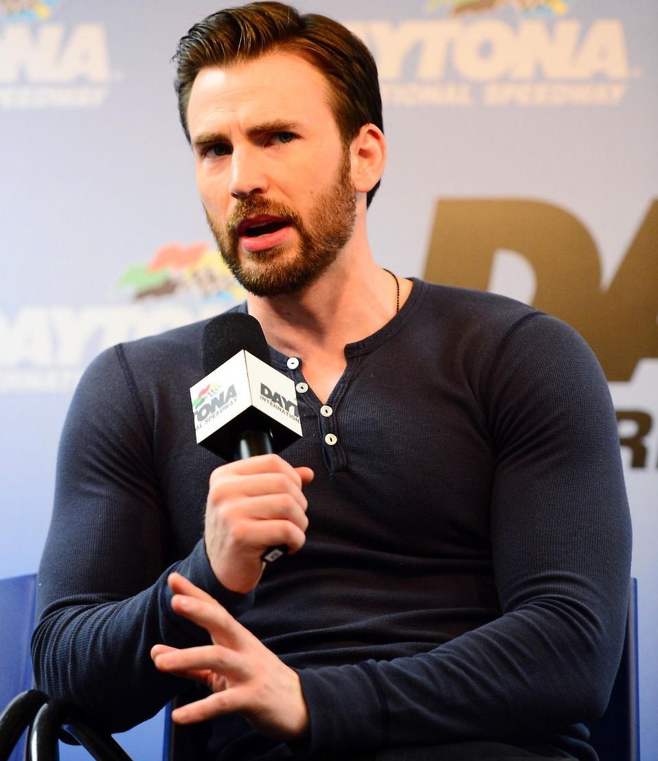 I HAD TO! chris evans as buzz lightyear,a thread — 