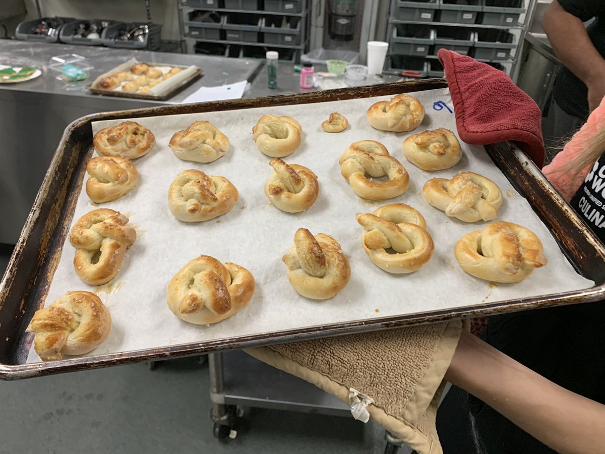 CentennialCuli1's tweet photo. We made pretzels and decorated Christmas sugar cookies! #CoyotePride https://t.co/gJZammFWwK