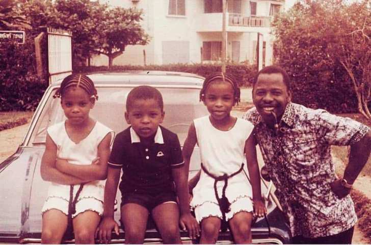 seerofedinburgh's tweet photo. In 1995,Nigerian writer and activist, Ken Saro Wiwa was executed by hanging by the Nigerian government led by Sani Abacha for speaking out against the environmental pollution oil companies caused in he Niger Delta.  #AskLilKesh ASUU #ExtraSpecialChallenge Tekno 100m Nigerians https://t.co/8bo7TV1SpT