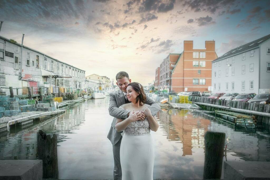 RussellCaron's tweet photo. Kristen and Sonny having a dreamy moment on the Portland, Maine waterfront. 

While nothing about 2020 was normal, the weddings we photographed were exceptionally sweet❤️ https://t.co/KyCACDe0BA https://t.co/ozzILBScNr