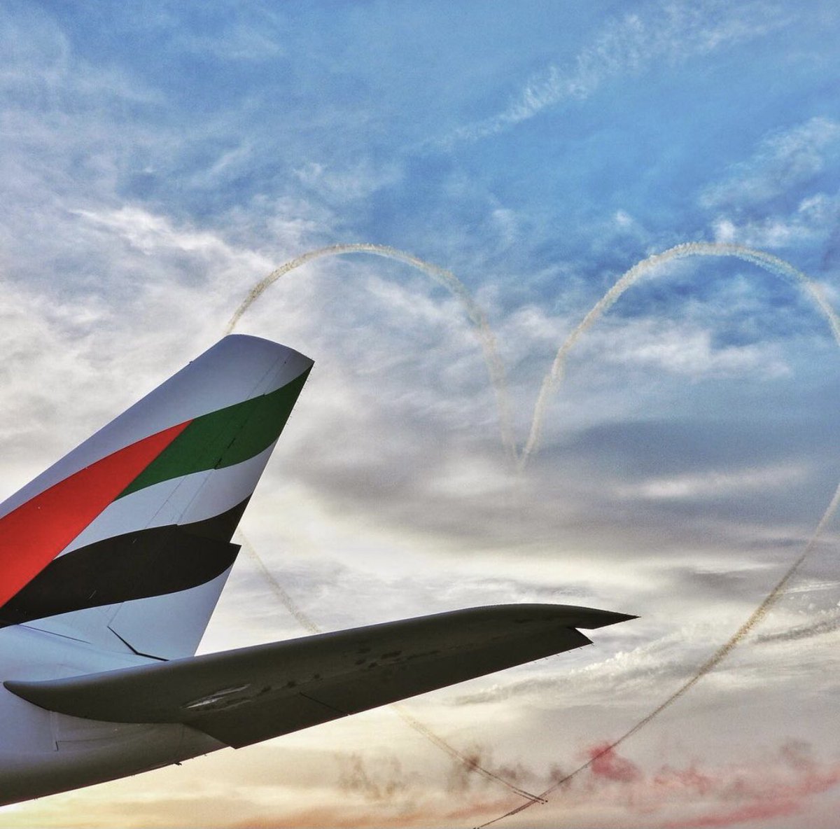 Saeed_AlAli's tweet photo. After a 32 Day Pause
@emirates #airbus #a380
Return to #paris
Starting Fri 11/12/2020
Flight #ek73 #ek74
Aircraft Reg : A6-EUV
.
@a380fanclub #emirates #flyemiratesflybetter #dubai #avgeek https://t.co/TSyJYCxi2V