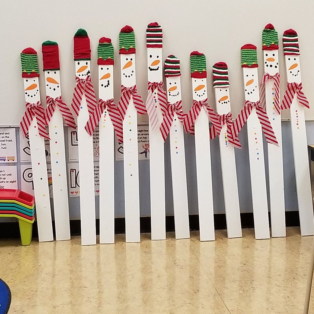 MOkrainetz's tweet photo. My kindergartens and Grade 1's hard at work making there Christmas gifts for their Mom and Dad #sd27 #caribooteachers https://t.co/oaceyTRB3U