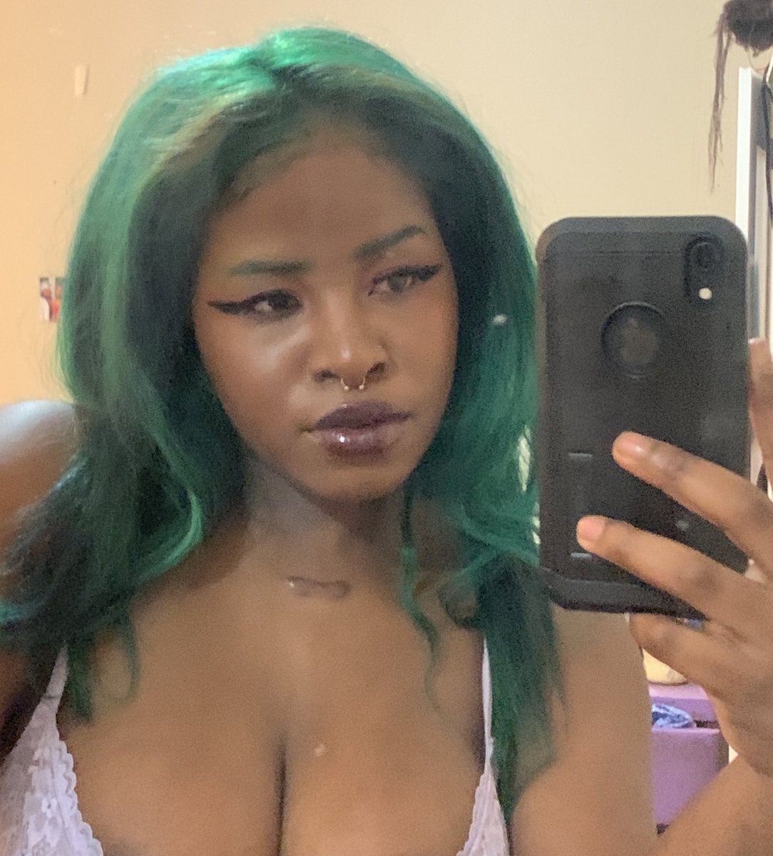 JeminiStarrr's tweet image. Just a reminder that I'm pretty as hell ✨🌙