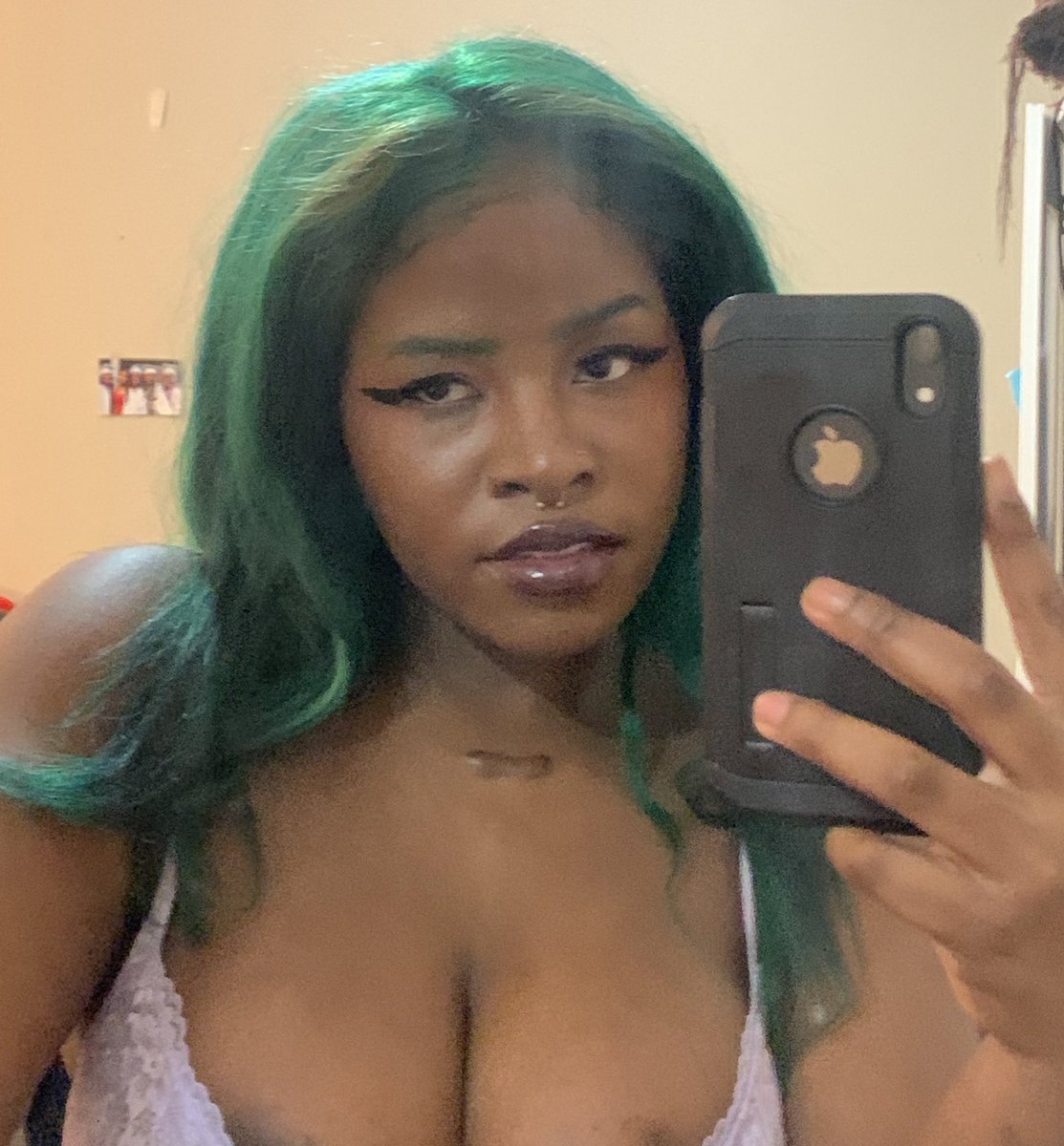 JeminiStarrr's tweet image. Just a reminder that I'm pretty as hell ✨🌙