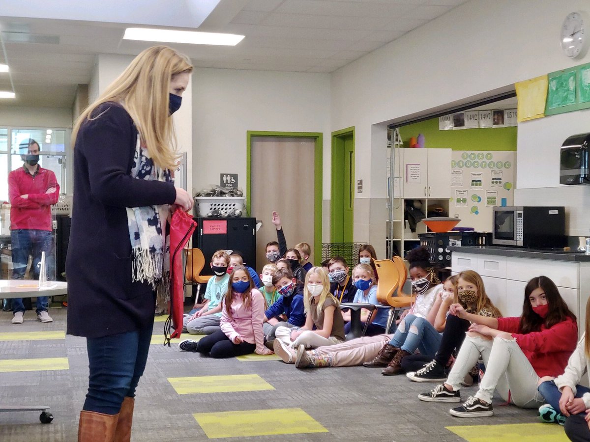5Coyotes's tweet photo. Our 5th graders @kayscreek had the privilege of hearing from members of the DATC. They had heard about the Junior DATC program at our school. They brought an inspiring message and some SEAGG bags. Love @teachindavis https://t.co/KIyqZMIV3c