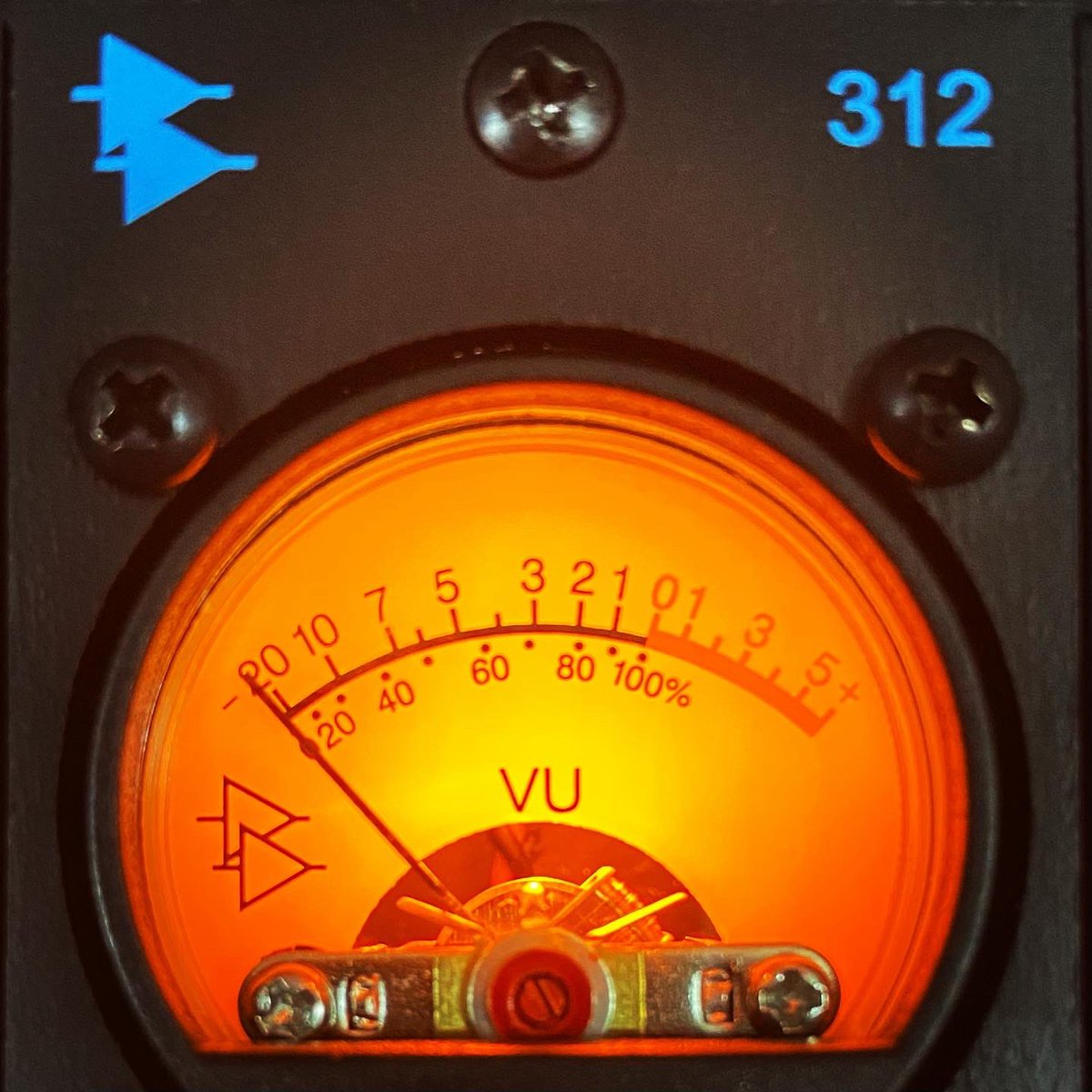 ThisIsAPIaudio's tweet photo. The API 312 Mic Pre (Signal Processing Hardware 500 Series) and 2500+ (Signal Processing Hardware) are both nominated for the 36th NAMM TEC Awards! – Voting begins today at:

https://t.co/DXYvQ6RjJ7

VOTE NOW! 

#apiaudio #api312 #api2500 #api2500plus 
#nammtecawards #tecawards https://t.co/9RakotjPvP