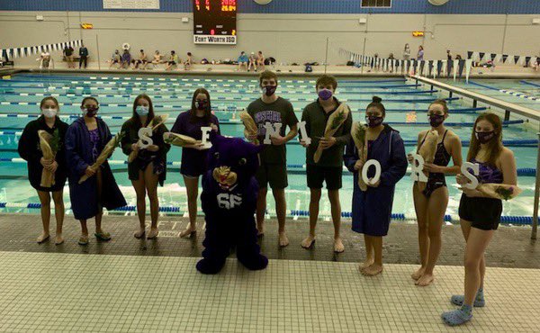 PaschalAquatics's tweet photo. Congratulations to our Seniors!! They all swam their last dual meet of the season. Their future is very bright ! Good Luck and we will miss you!! #paschalaquatics https://t.co/4OibXLiFTP