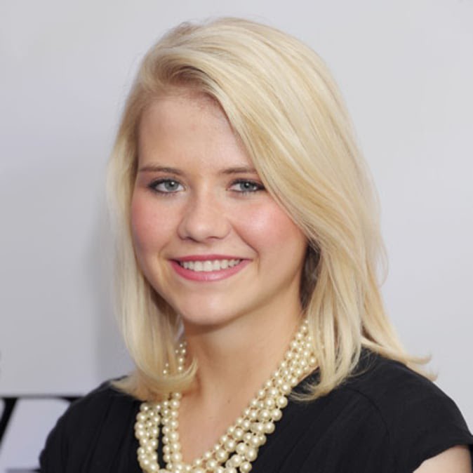 ShesAFinalGirl's tweet photo. Tonight’s episode features the kidnapping of Elizabeth Smart.
I followed this case so closely when I was in high school. 

1. 14yo Elizabeth Smart
2. Stupid trash people Brian Mitchell and Wanda Barzee
3. Elizabeth Smart living her best life https://t.co/roIyC4IFFL