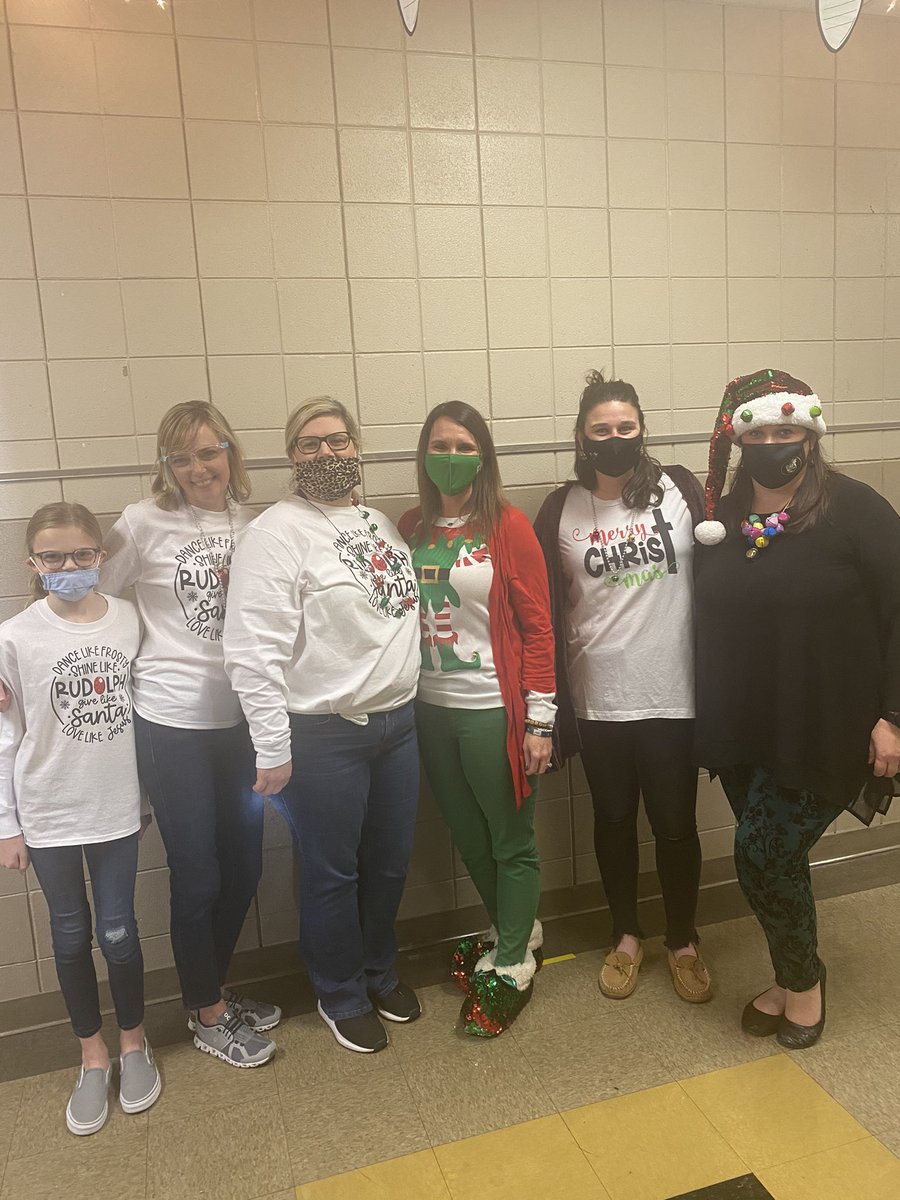 theteachermrse's tweet photo. On the SIXTH day of Christmas, my CEH friends and me, wore our BELLS and were all JINGLY. π
#12dressupdaysofchristmas #CEHpride #jacketjoypride #kindnessmatters
#teacherstrong #iteachmath #beaCHAMPION #beaLIGHT #betheone #kidsdeserveit #rcainspired #believe #youdoYOU https://t.co/BWQr022CvM