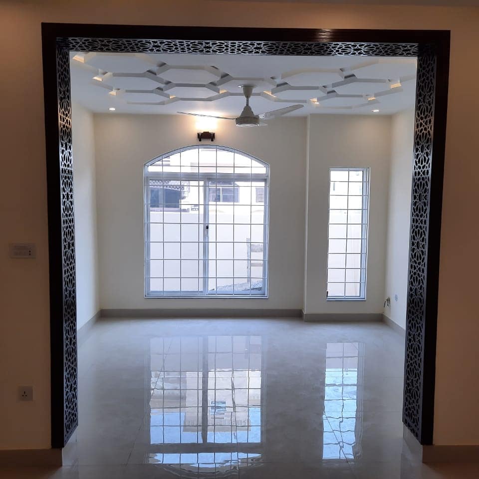 Emlaakreb's tweet photo. Bahria Town Rawalpindi
Phase 8,Ali Block
5 Marla house for sale
Demand:1 crore 25 lacs
#Constructionservices #BahriaTown #Aliblock #rawalpindi #islamabad #dha https://t.co/ushyTHKe8z