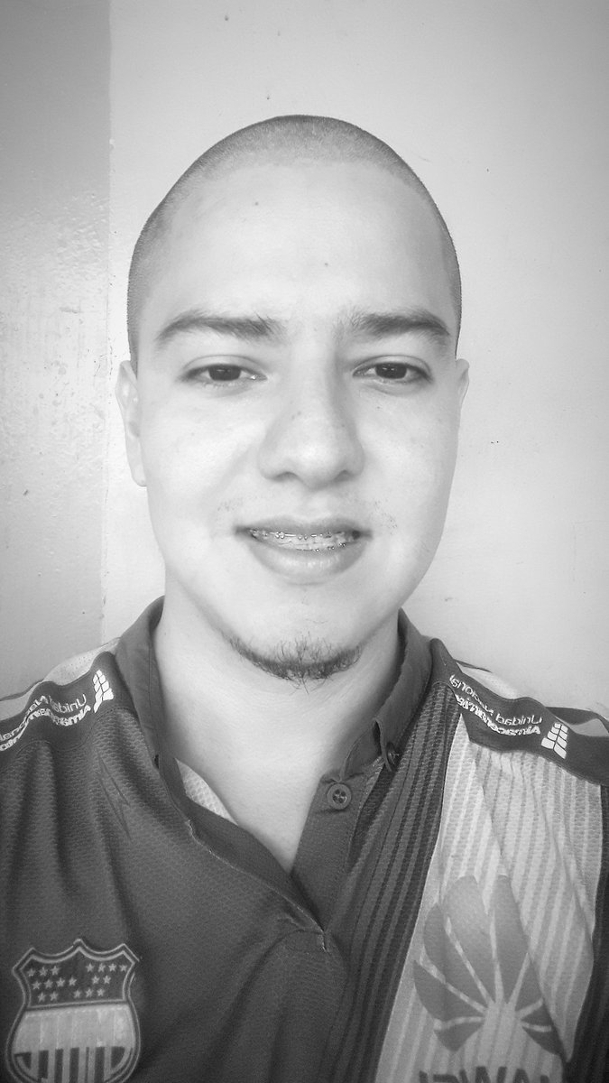 JohnMoreno95's tweet photo. @copaDONATO3 #CopaDonato #donatocalvo #wasflaco hola Soy JohnZetaYt saludos desde Ecuador, toda las vibras a Naguará, estoy siguiendo desde que viajaron a Brasil. https://t.co/lzXynOLnB3