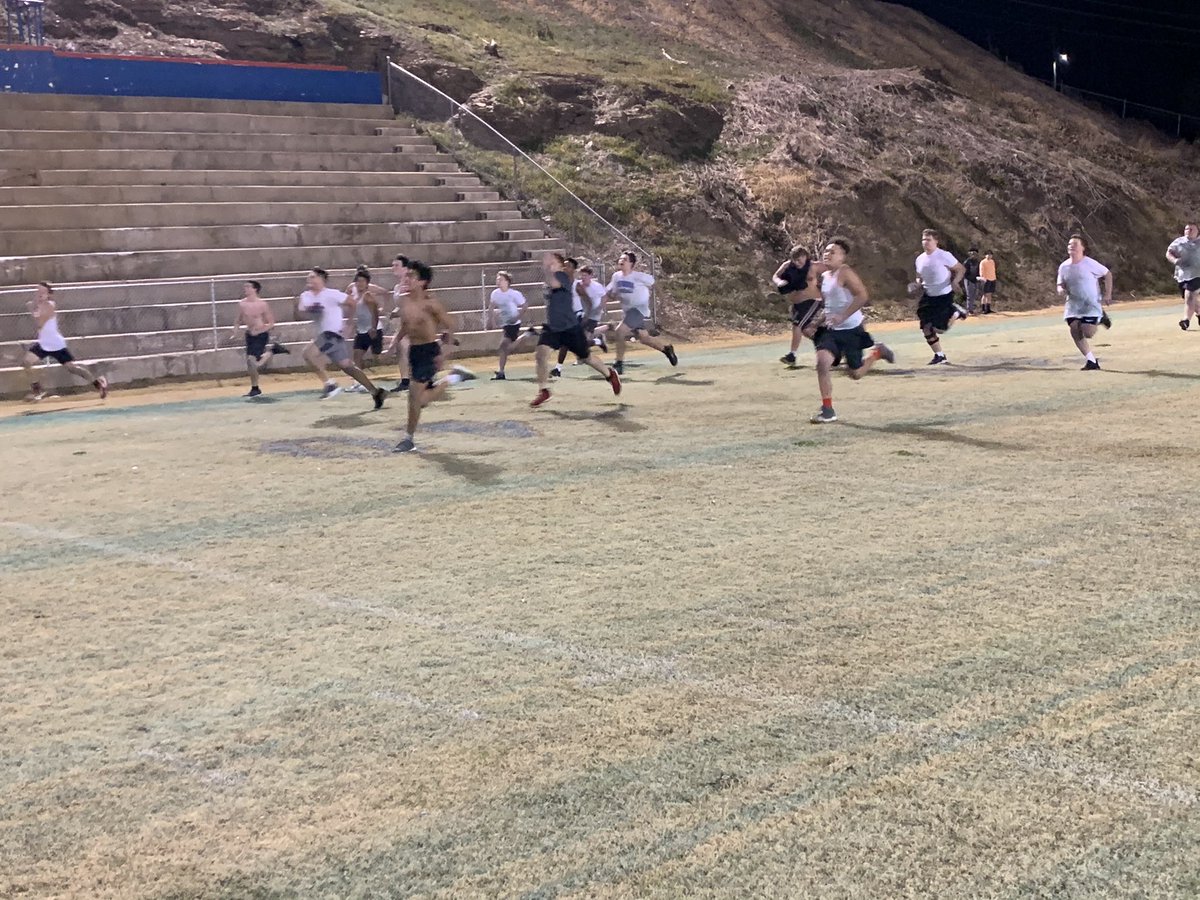 FootballCordova's tweet photo. Night Workout number 1 in the books for the 2021 team! #DominateTheDay https://t.co/zWdaGU4qUc