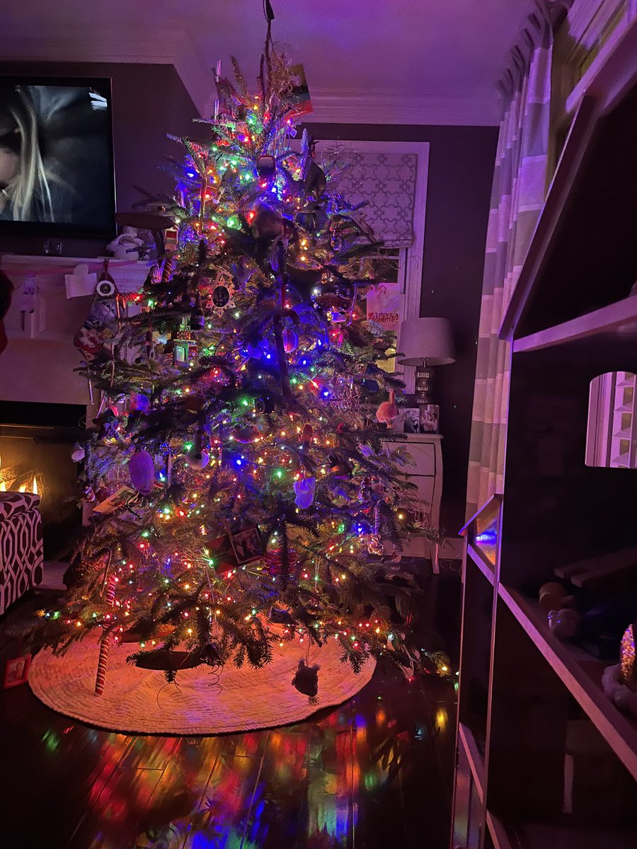 IndySo's tweet photo. @MarioAndretti Merry Christmas Mario. Best thread of the year. https://t.co/6cS2aKvG9f