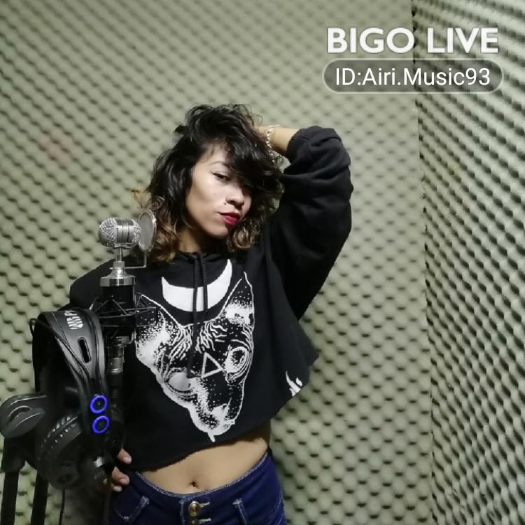 AngiePech's tweet photo. Ven y ve el live de 🌪️🔥AiriMusic👽 en #BIGOLIVE: bohemia   https://t.co/ciRmCQtyn8
https://t.co/xm4Htc9vQM https://t.co/NQa13eRaue