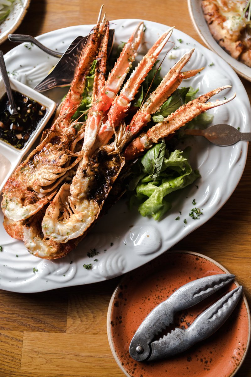 lactotw's tweet photo. Embassies of Central America &amp; #CATO invites Johnson Seafood and Aquauno Products Inc. to present the best quality lobsters and shrimps come from @BelizeRoc, @EmbaGuateTaiwan, @embhntw and @EmbanicTaiwan in #2020FoodTaipei! Come and join us to celebrate this Gourmet Celebration! https://t.co/6mRRHyBDMA