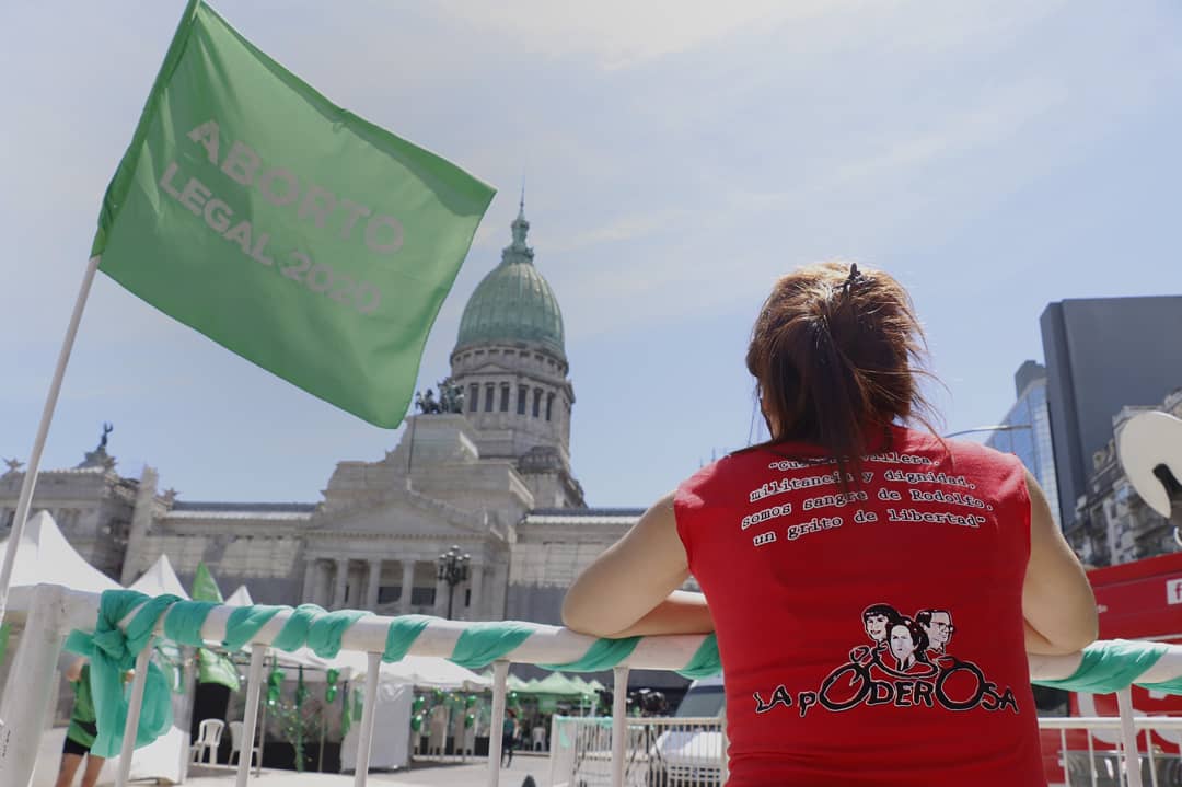 gargantapodero's tweet photo. HOY, COMO SIEMPRE 

Por el respeto a nuestros cuerpos, por el cuidado comunitario, por la decisión propia, por la integridad física, por la mismísima dignidad, 
#SeráLey,
y nunca más clandestinidad.

#EsUrgente #AbortoLegal2020 https://t.co/UUa4Xkb2LA