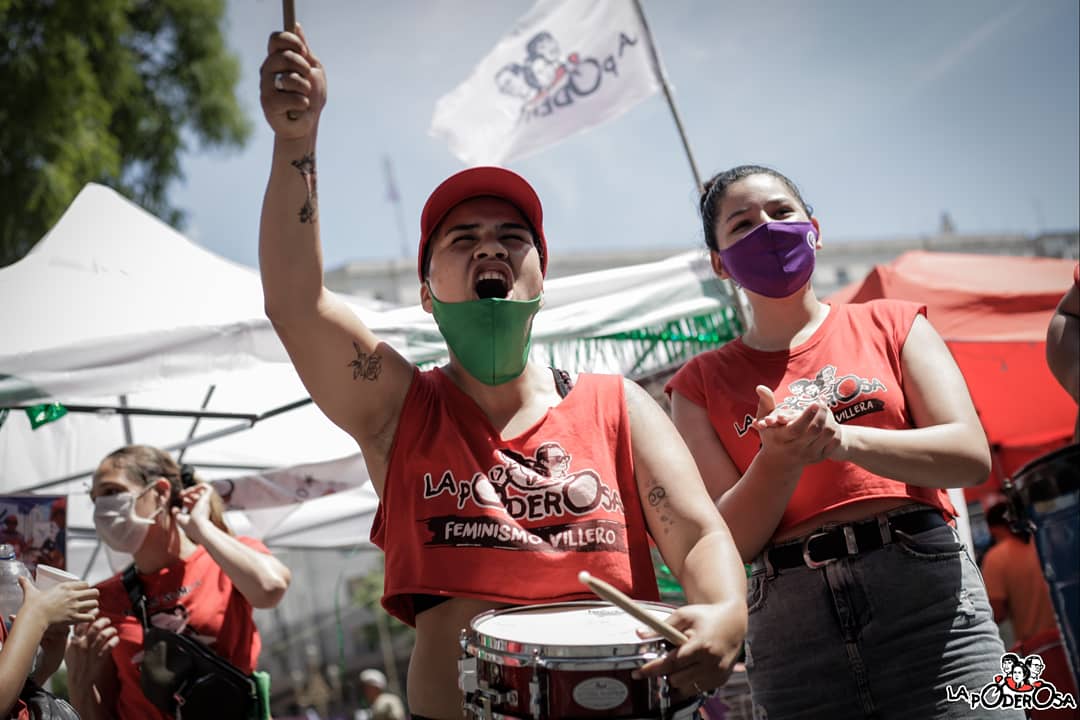 gargantapodero's tweet photo. HOY, COMO SIEMPRE 

Por el respeto a nuestros cuerpos, por el cuidado comunitario, por la decisión propia, por la integridad física, por la mismísima dignidad, 
#SeráLey,
y nunca más clandestinidad.

#EsUrgente #AbortoLegal2020 https://t.co/UUa4Xkb2LA