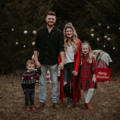 littlevtaggart's tweet photo. #NewProfilePic https://t.co/oOy1uZQ2cI