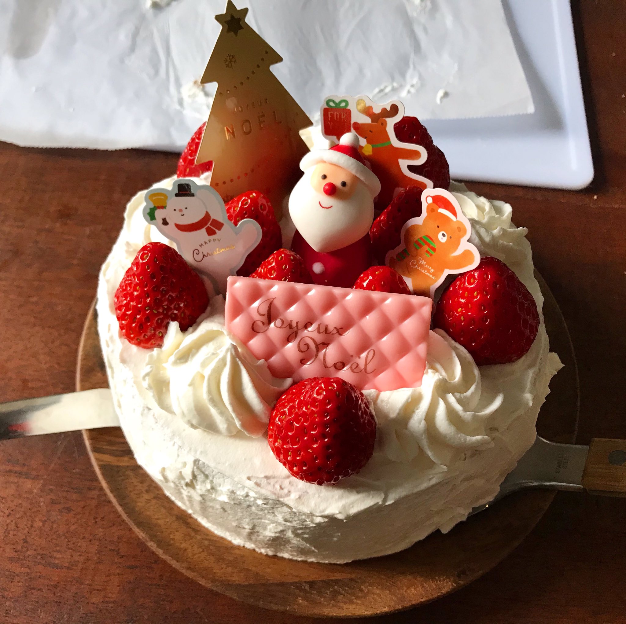 山本ゆり Syunkon レンジは600w Pa Twitter デコレーションしたケーキをお皿に移動させる時 これより良いやり方が思いつかん T Co Wvqoedkjzd Twitter