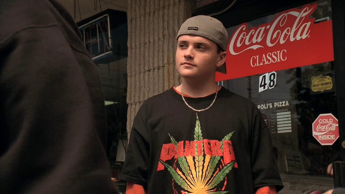 FitsInFilm tweet picture