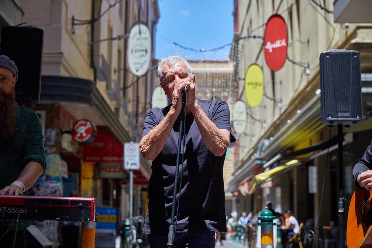 cityofmelbourne's tweet photo. SURPRISE PERFORMANCE: Daryl Braithwaite’s surprise laneway gig is the first of a series of pop-up concerts from Australia’s most loved singer-songwriters and performers that will happen at outdoor dining locations in the city over the next two weeks. https://t.co/WxudiSwKuG