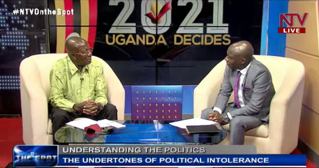 Jadwong's tweet photo. AMANYA #MUSHEGA: It is not too late for President #Museveni to retire peacefully  

https://t.co/UCMTu5NQxG

#NTVOnTheSpot 
 #UgDecides2021
#3⃣4⃣DaysToGo 
#Uganda 
#Politics 
📷 @ntvuganda https://t.co/xGFsyIZILK