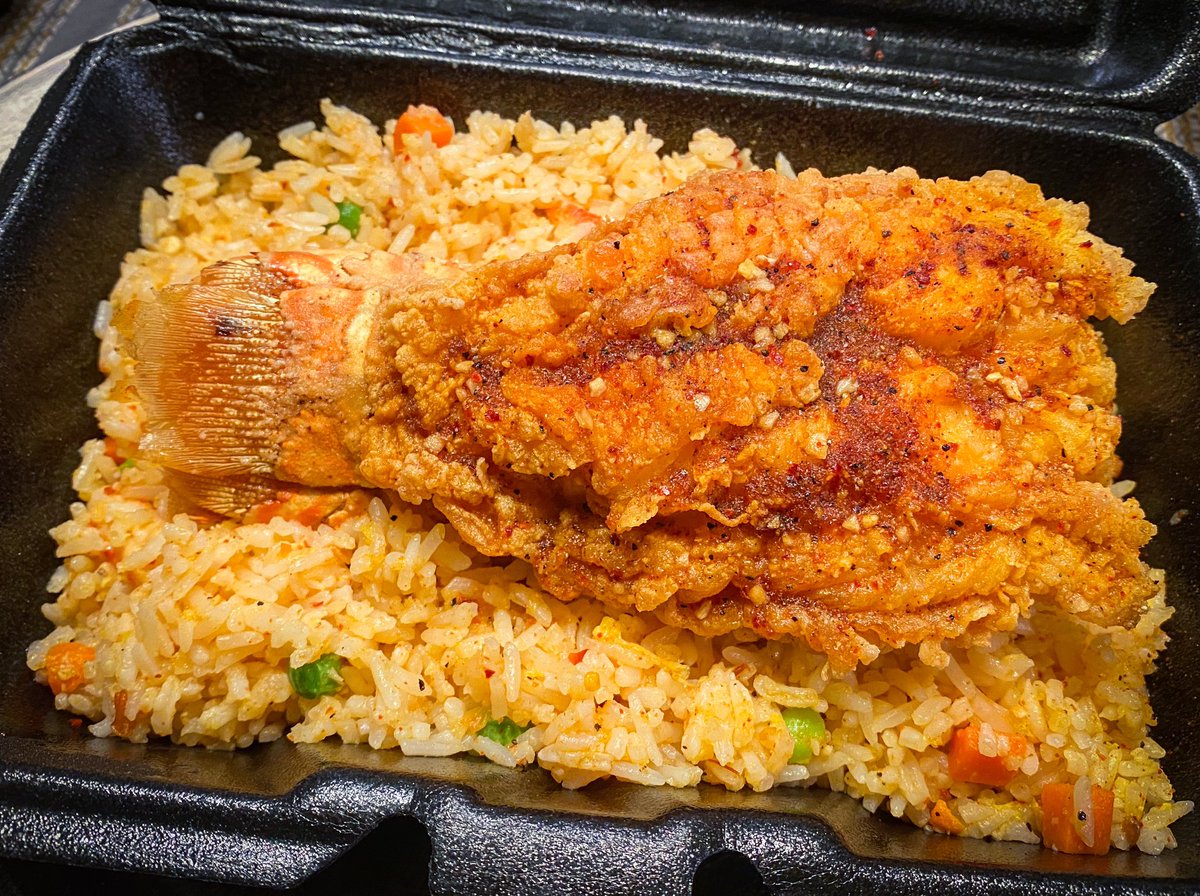 TheTruthJackson's tweet photo. Had to take the #TruthFoodTour to @LotusSeafood. The fried lobster is clutch! https://t.co/blvIpD7obL