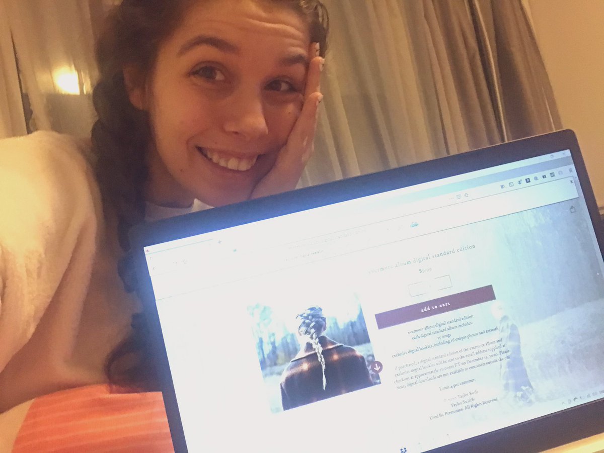 ilytaylor5Sel's tweet photo. Braided hair and a LOT of excitement for #evermorealbum !!! #evermorecountdown @taylorswift13 @taylornation13 https://t.co/5asKxu6Fmx