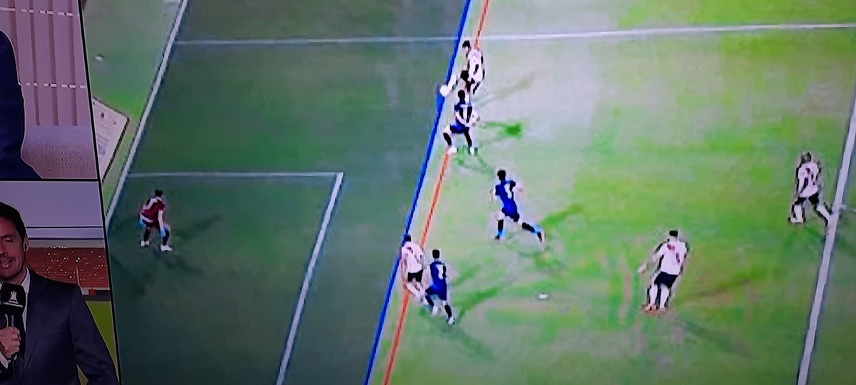 carloslong's tweet photo. #ESPNFCShow Juan Simon no fue gol fue golazo https://t.co/KKEyxHzEQN