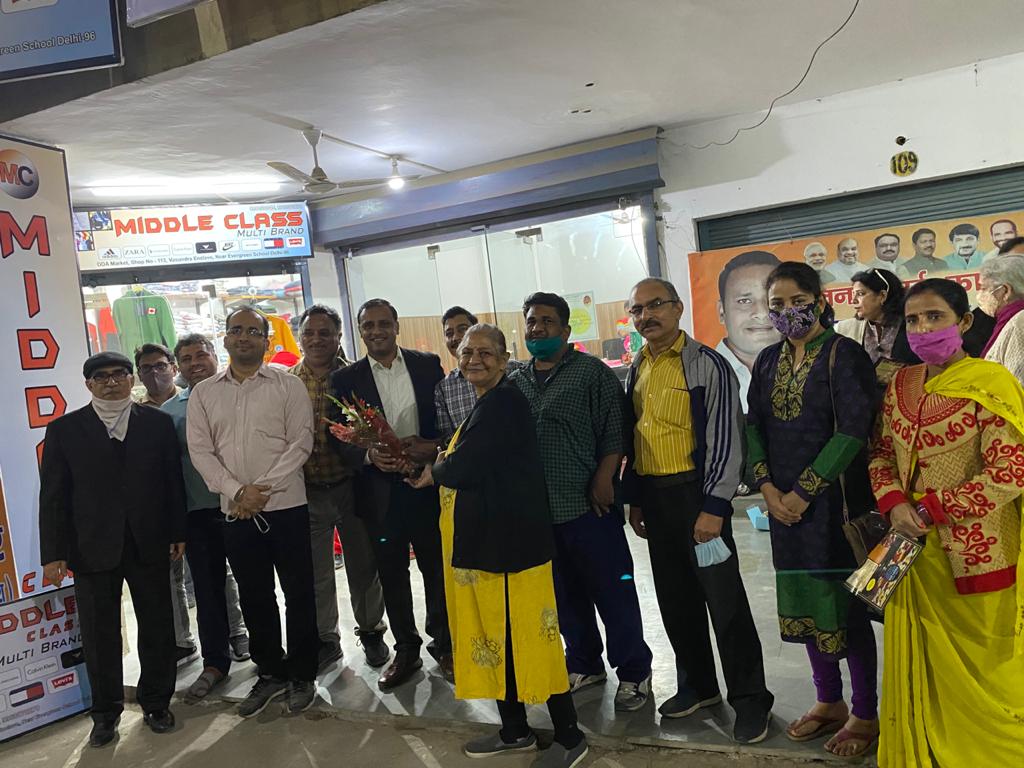 SHASHI01192's tweet photo. Happy birthday to a person that’s charming, talented, and witty, and reminds me a lot of myself. @Rajeevch @iVinodBachheti @GautamGambhir @1delhibjp @JPNadda @AmitShah @adeshguptabjp https://t.co/hr1f1mxiww